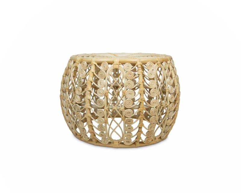 Stolik z naturalnego rattanu.jpg