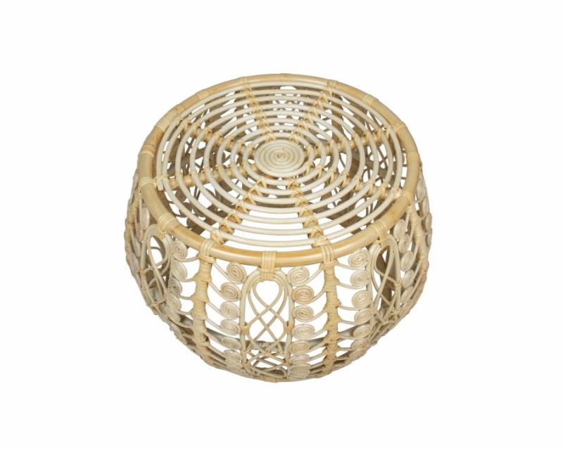 Stolik z naturalnego rattanu 1.1.jpg